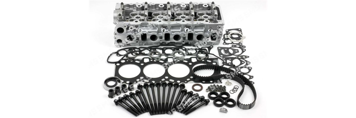 CYLINDER HEAD KIT Hiace ->8 / 2010 (no valves)