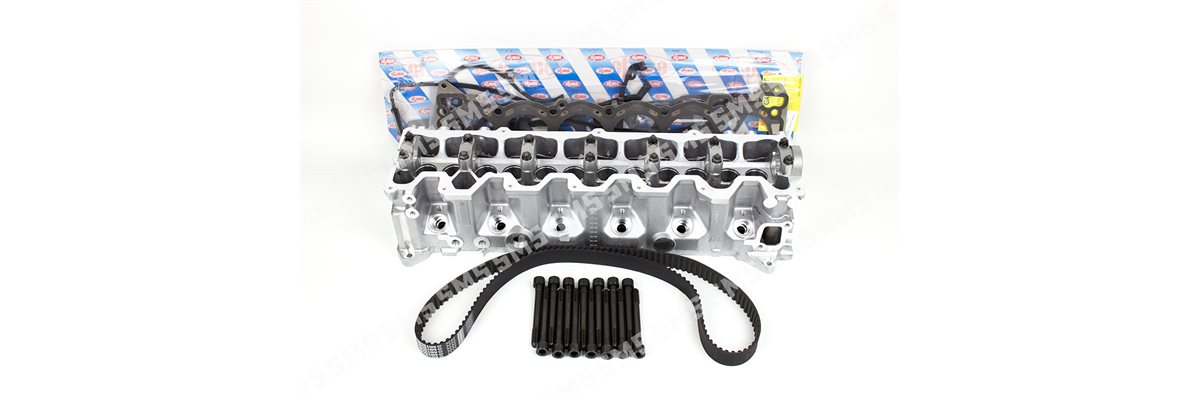 CYLINDER HEAD KIT 5 / 1995-12 / 1997 (AMC bare head)