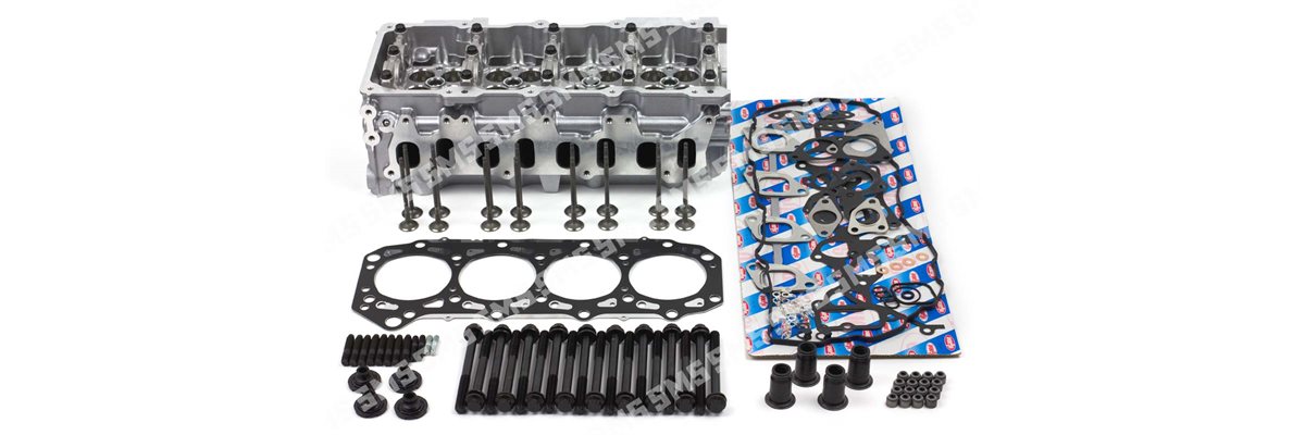 CYLINDER HEAD KIT 1 / 2007-> with valves (AMC bare head)